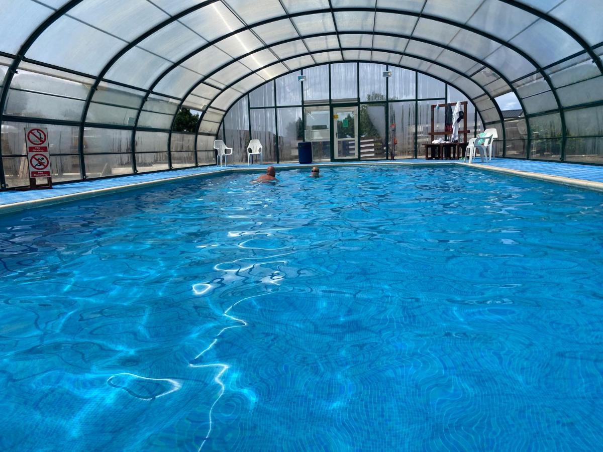 Apartment Gwills Countryside With Hot Tub Newquay (Cornwall)